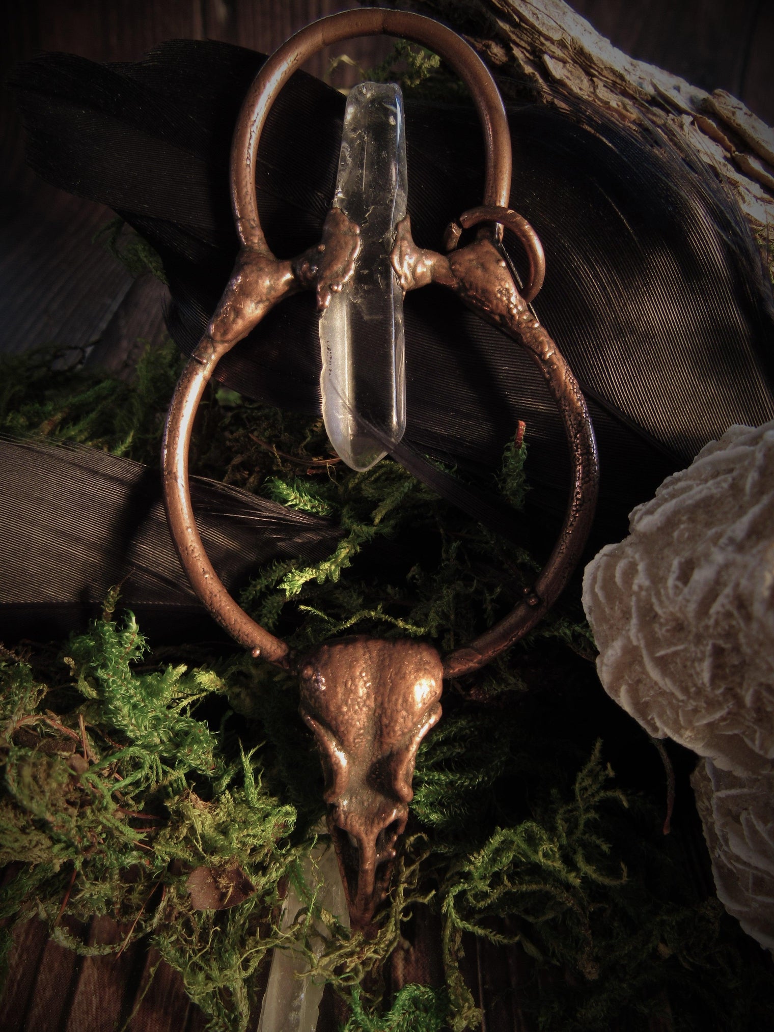 Quartz Crowned Raven Amulet - Wild Raven